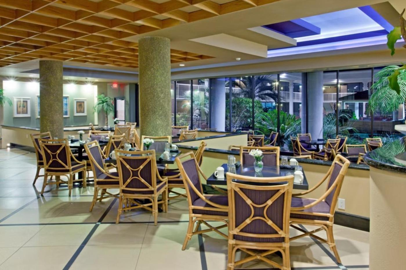 Holiday Inn Port Arthur - Park Central By Ihg Екстериор снимка